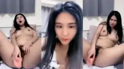 Bokep Desahan 4_BG Cantik Colok Memek Pakai Dildo